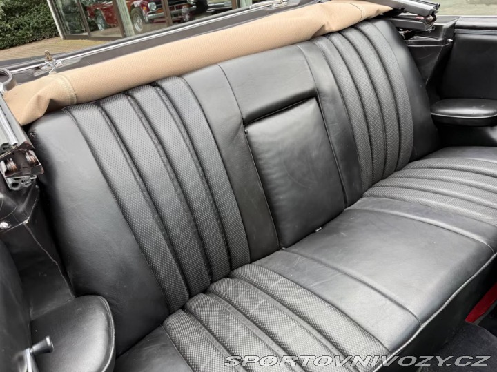 Mercedes-Benz S 220 SEb W111 1963