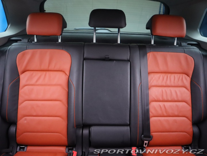 Volkswagen Ostatní modely Tiguan R-Line 2.0 BiTDI 2017