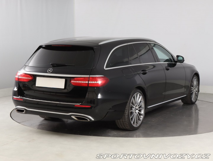 Mercedes-Benz E E 400 4MATIC 2018