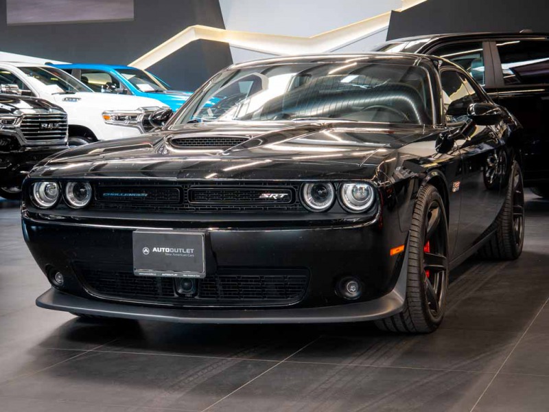 Dodge Challenger 6.4 V8 SRT HEMI