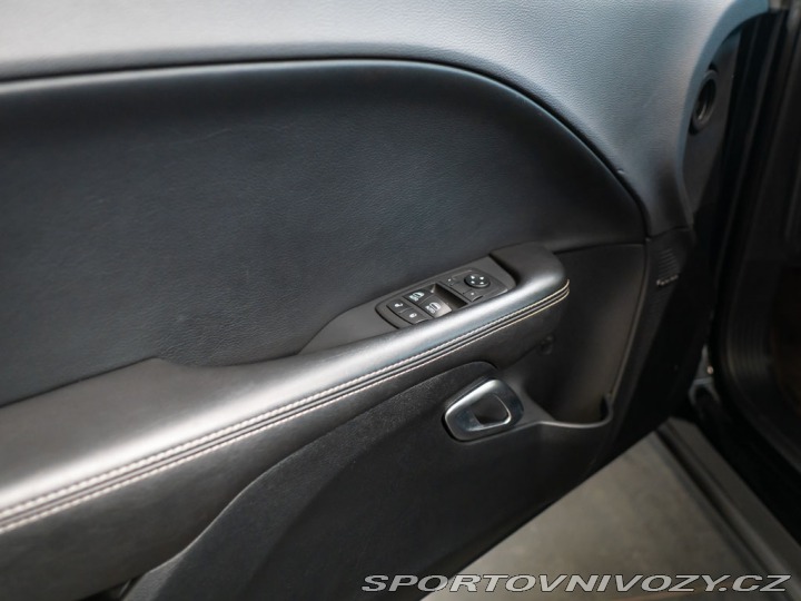 Dodge Challenger 6.4 V8 SRT HEMI 2018