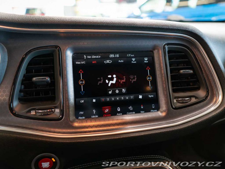 Dodge Challenger 6.4 V8 SRT HEMI 2018