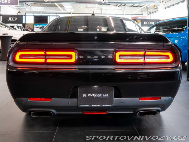 Dodge Challenger 6.4 V8 SRT HEMI 2018