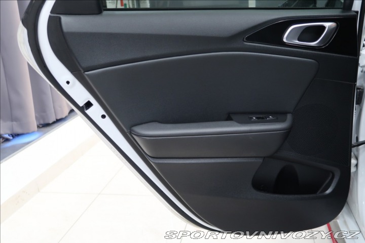 Kia ProCeed 1,6 T_GDI NAVI KAMERA 1. 2022