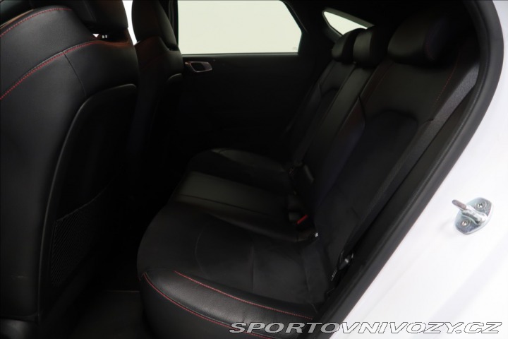 Kia ProCeed 1,6 T-GDI NAVI KAMERA 1. 2022