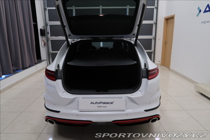 Kia ProCeed 1,6 T-GDI NAVI KAMERA 1. 2022