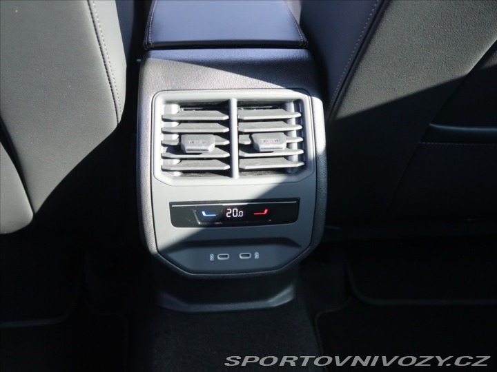 Cupra Formentor 1,5 TSI DSG Technology 2025