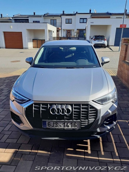 Audi Ostatní modely Q3 4x4-benzin-140kW-tažné-20 2019