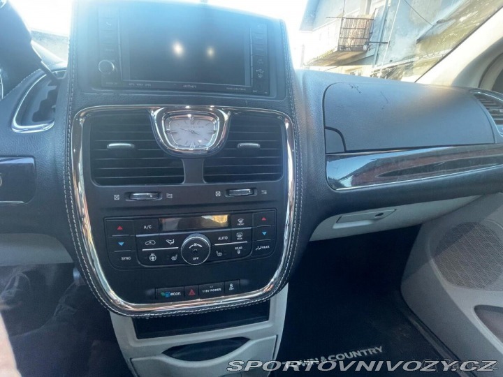 Chrysler Ostatní modely Town & Country 3,6 2014