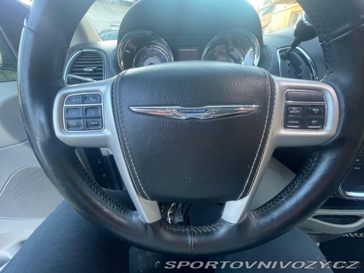 Chrysler Ostatní modely Town & Country 3,6 2014