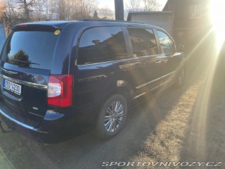 Chrysler Ostatní modely Town & Country 3,6 2014