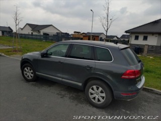 Volkswagen Ostatní modely Touareg 2,5 2014