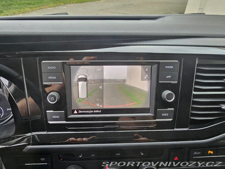 Volkswagen Ostatní modely Transporter 2,0   TDI 81kW, odpočet D 2019
