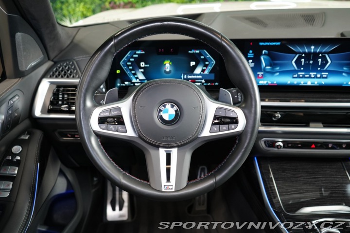 BMW X7 M60i*PANO*HUD*TAŽNÉ*H/K*3 2024