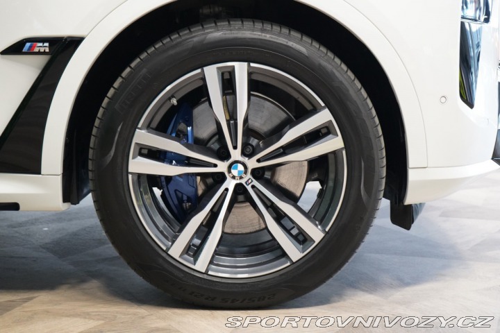 BMW X7 M60i*PANO*HUD*TAŽNÉ*H/K*3 2024