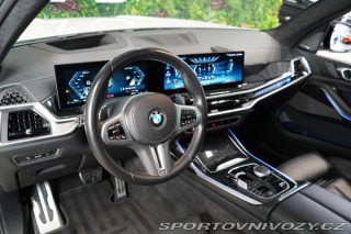 BMW X7 M60i*PANO*HUD*TAŽNÉ*H/K*3 2024