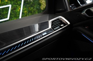BMW X7 M60i*PANO*HUD*TAŽNÉ*H/K*3 2024