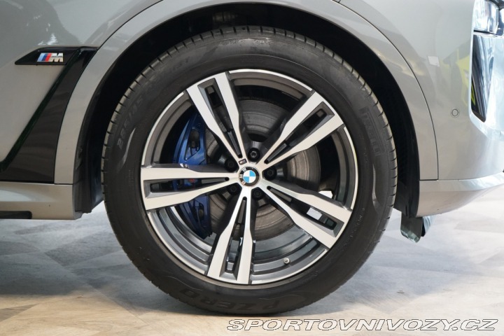 BMW X7 M60i*PANO*HUD*TAŽNÉ*H/K*3 2024