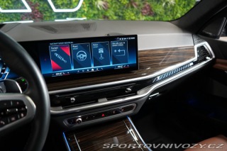 BMW X7 M60i*PANO*HUD*TAŽNÉ*H/K*3 2024