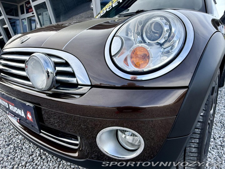 Mini Cooper 1,6i 88kW 50 REZERVACE 2010