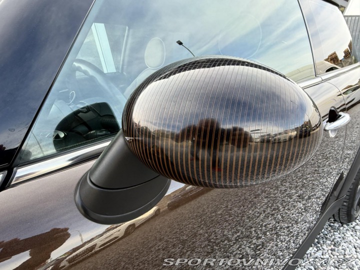 Mini Cooper 1,6i 88kW 50 REZERVACE 2010