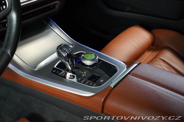 BMW X5 M50i*LASER*TAŽNÉ*HUD*CRAF 2023