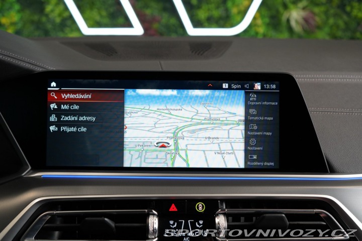 BMW X5 M50i*LASER*TAŽNÉ*HUD*CRAF 2023