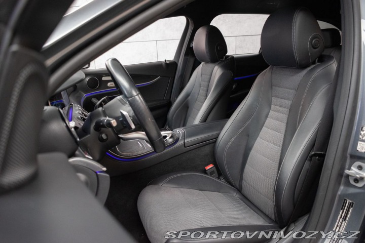 Mercedes-Benz E E 220d 4x4*AMG*AIR*TAŽNÉ* 2020