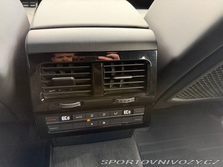 Volkswagen Ostatní modely Touareg R-line  210kW Tiptronic 4 2024
