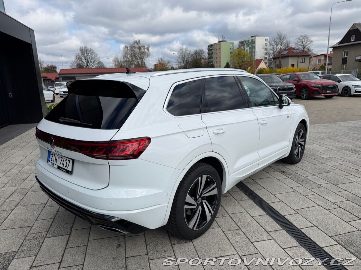 Volkswagen Ostatní modely Touareg R-line  210kW Tiptronic 4 2024