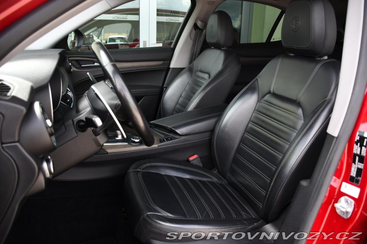 Alfa Romeo Stelvio 2.0 206kW Q4 VELOCE 2017