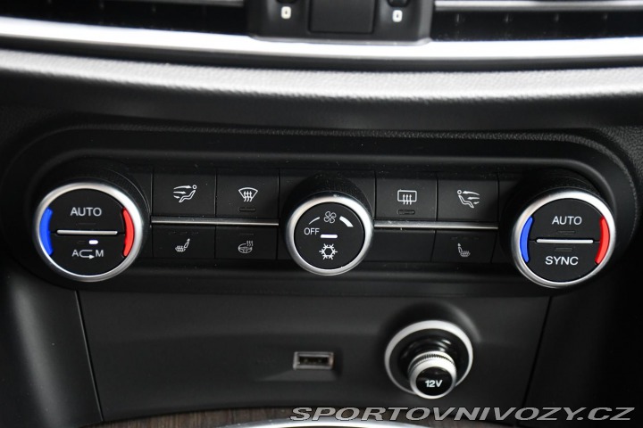 Alfa Romeo Stelvio 2.0 206kW Q4 VELOCE 2017