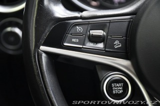 Alfa Romeo Stelvio 2.0 206kW Q4 VELOCE 2017