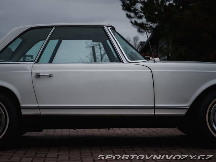 Mercedes-Benz SL 250 SL Pagode 1968