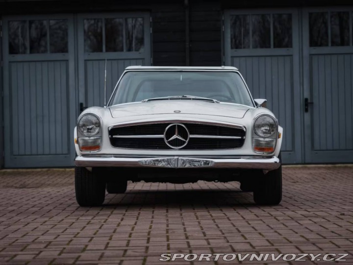Mercedes-Benz SL 250 SL Pagode 1968