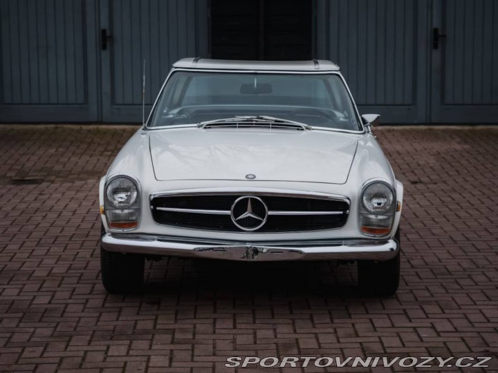 Mercedes-Benz SL 250 SL Pagode 1968
