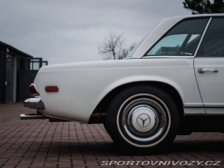 Mercedes-Benz SL 250 SL Pagode 1968