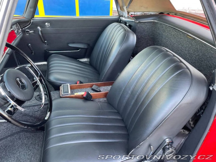 Mercedes-Benz SL 230 SL W113 1967