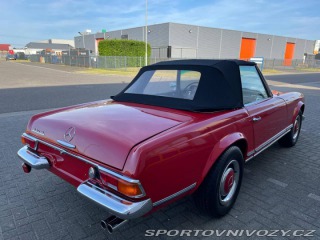 Mercedes-Benz SL 230 SL W113 1967