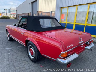 Mercedes-Benz SL 230 SL W113 1967