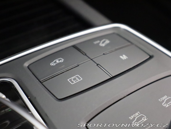 Mercedes-Benz Ostatní modely GLS  GLS 500 4MATIC 2016