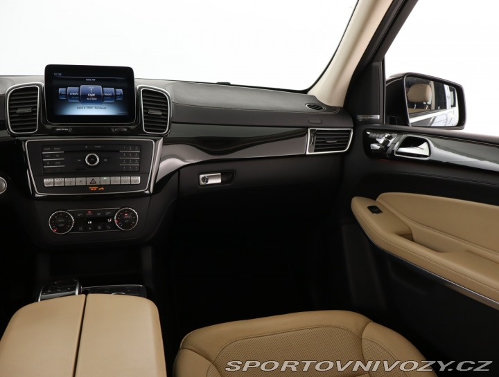 Mercedes-Benz Ostatní modely GLS  GLS 500 4MATIC 2016