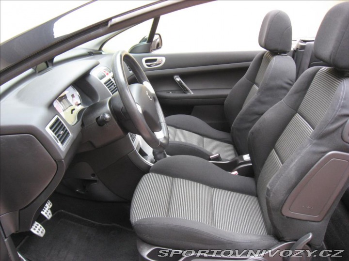 Peugeot 307 CC 1,6 109PS  C-C Dynamique 2006