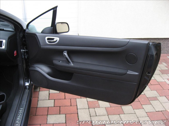 Peugeot 307 CC 1,6 109PS  C-C Dynamique 2006