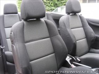 Peugeot 307 CC 1,6 109PS  C-C Dynamique 2006