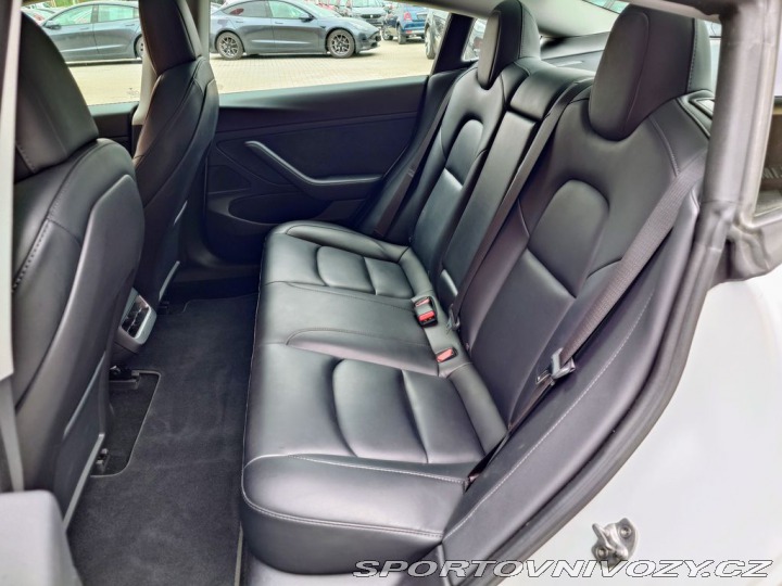 Tesla Model 3 Standard Range 208 kW PRO 2021