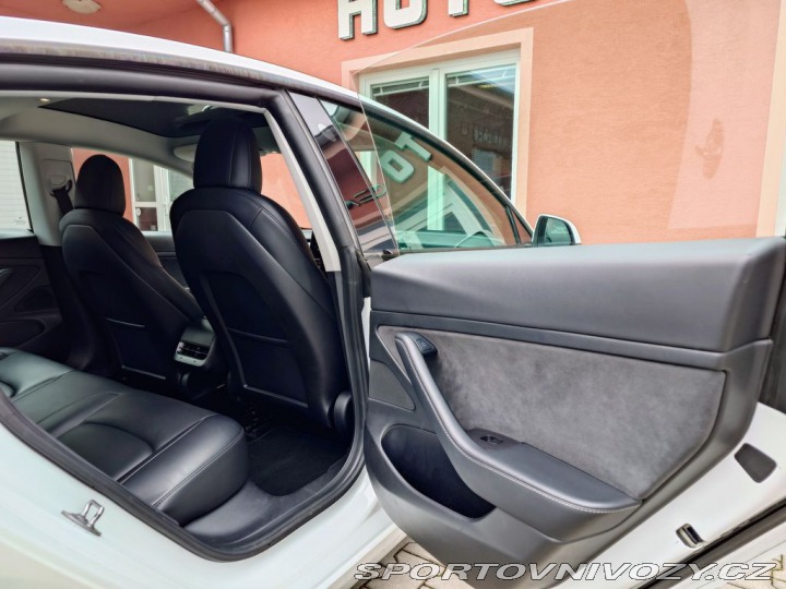 Tesla Model 3 Standard Range 208 kW PRO 2021