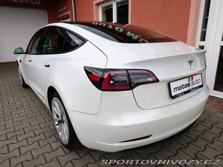 Tesla Model 3 Standard Range 208 kW 2021