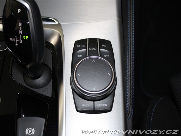 BMW 5 3,0 530xD M-Paket Paměť T 2018