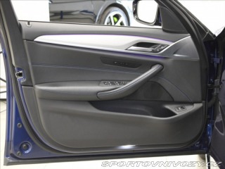 BMW 5 3,0 530xD M-Paket Paměť T 2018